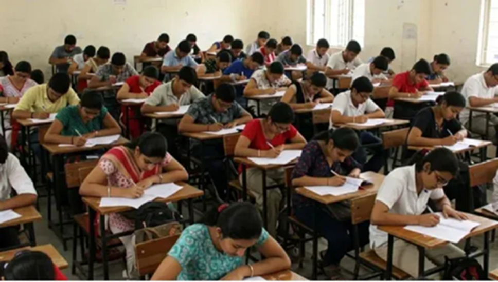 NEET UG परीक्षा की नई तिथि की घोषणा में देरी, शैक्षणिक सत्र प्रभावित