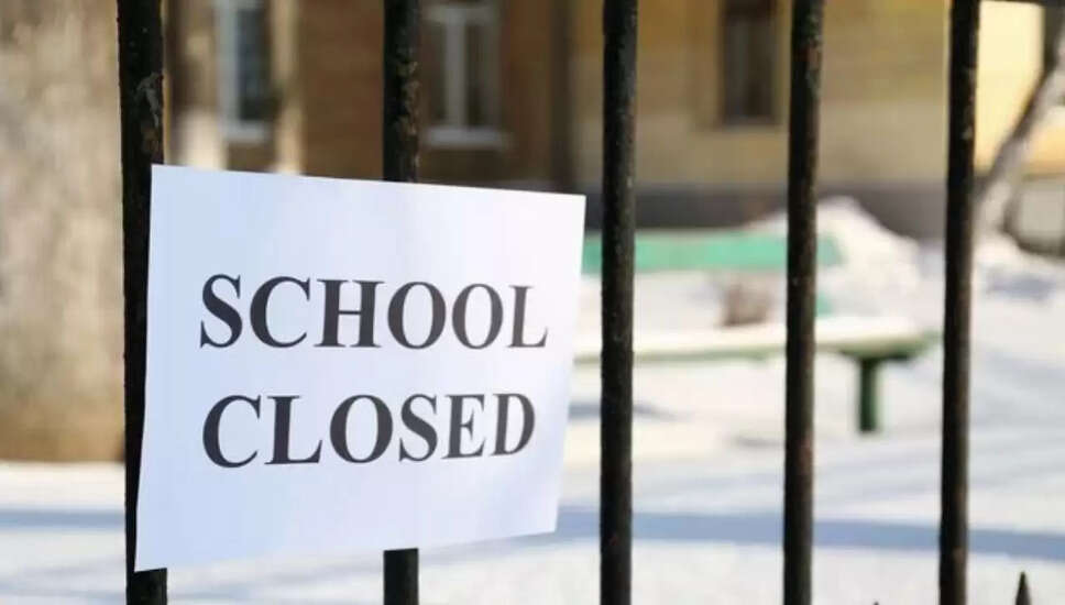 12 फरवरी को भारत भर में श्रमिकों का प्रदर्शन: क्या होगा बंद?