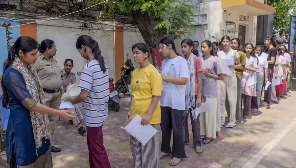 NEET-UG 2026 परीक्षा रद्द, पेपर लीक के आरोपों के चलते नई तिथि की घोषणा