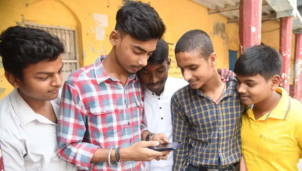 UP बोर्ड परीक्षा परिणाम की घोषणा की तैयारी, छात्रों के लिए महत्वपूर्ण जानकारी