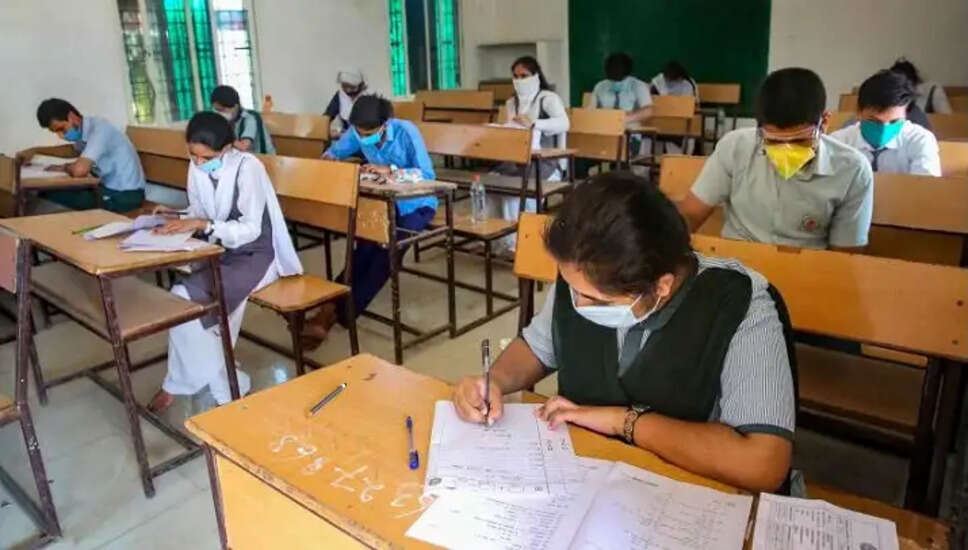 क्या परीक्षा में धांधली खत्म होगी? संसद समिति ने उठाए गंभीर सवाल