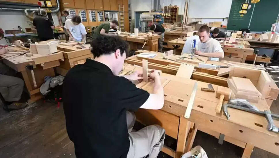 भारत में इंजीनियरिंग शिक्षा में महत्वपूर्ण बदलाव: M.Tech पाठ्यक्रम में अनिवार्य इंटर्नशिप