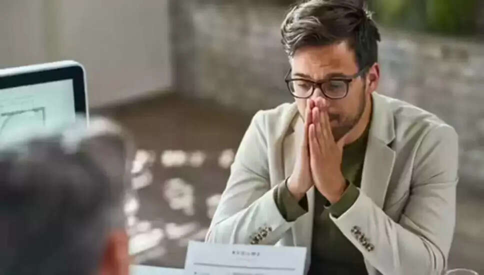 AI का प्रभाव: पारंपरिक नौकरियों में बदलाव और नई संभावनाएं