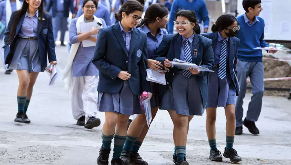 CBSE ने कक्षा 10 और 12 के निजी छात्रों के लिए प्रवेश पत्र जारी किए