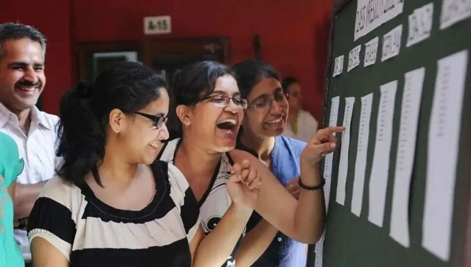 Karnataka PUC 2nd Results 2026: 86% Pass Rate and Topper Disha Achieves Perfect Score