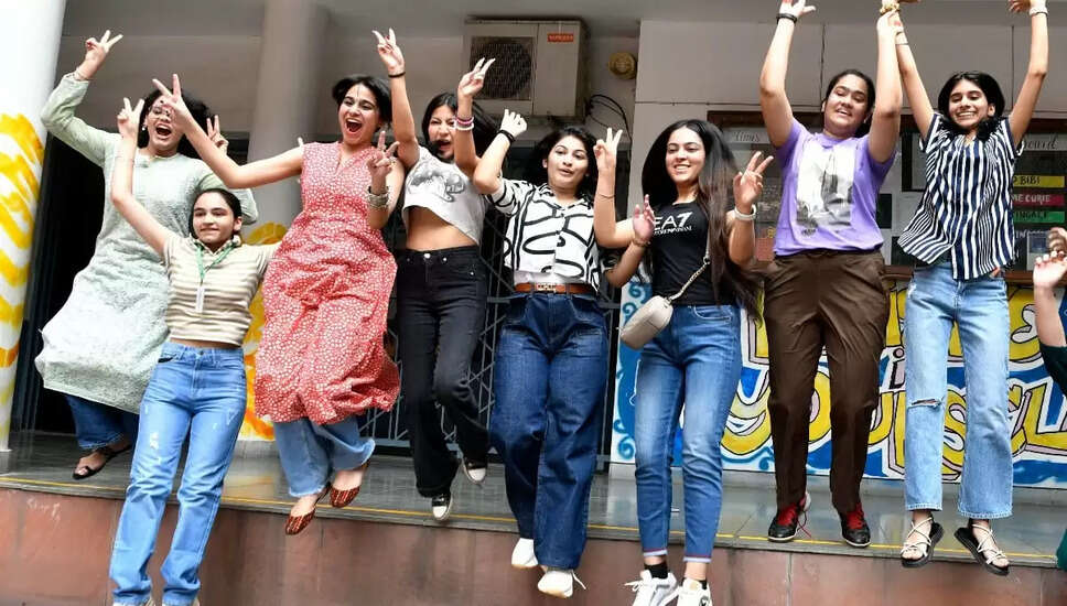 सीबीएसई 10वीं का रिजल्ट 2026: जानें कैसे करें डाउनलोड