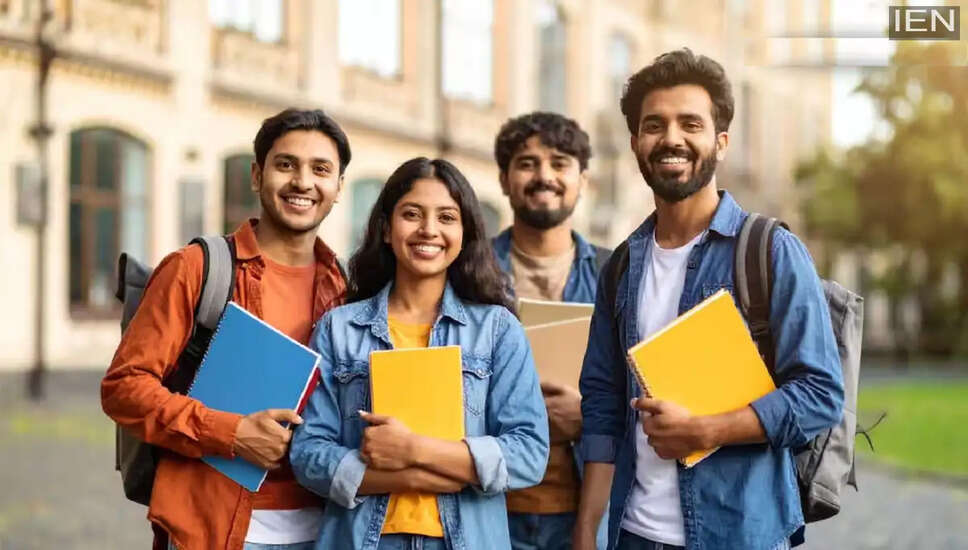 Mumbai में भारतीय क्रिएटिव टेक्नोलॉजीज संस्थान: युवाओं के लिए 18 पाठ्यक्रमों का अवसर