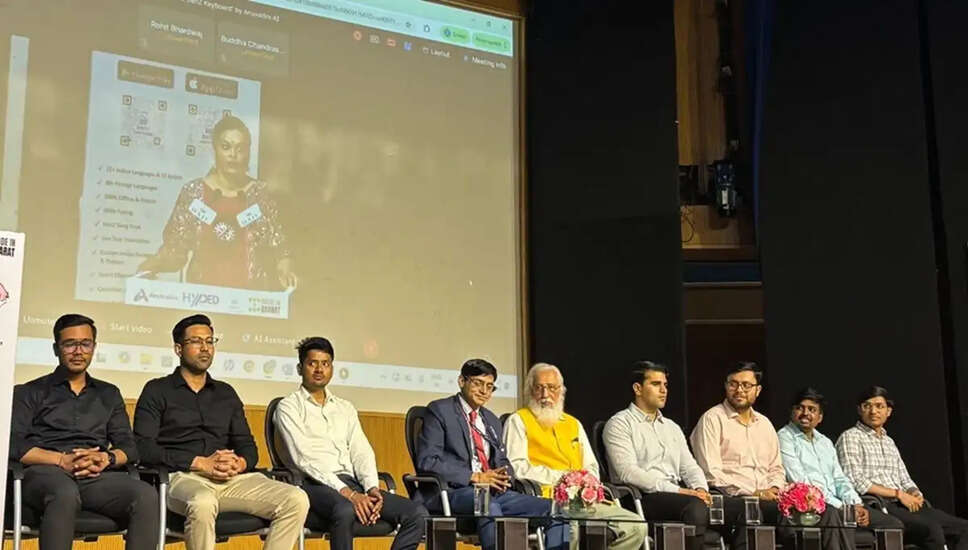 भारत में स्वदेशी डिजिटल प्लेटफार्मों का आगाज़: Hyped Samvadini और Desi AI GenZ Keyboard