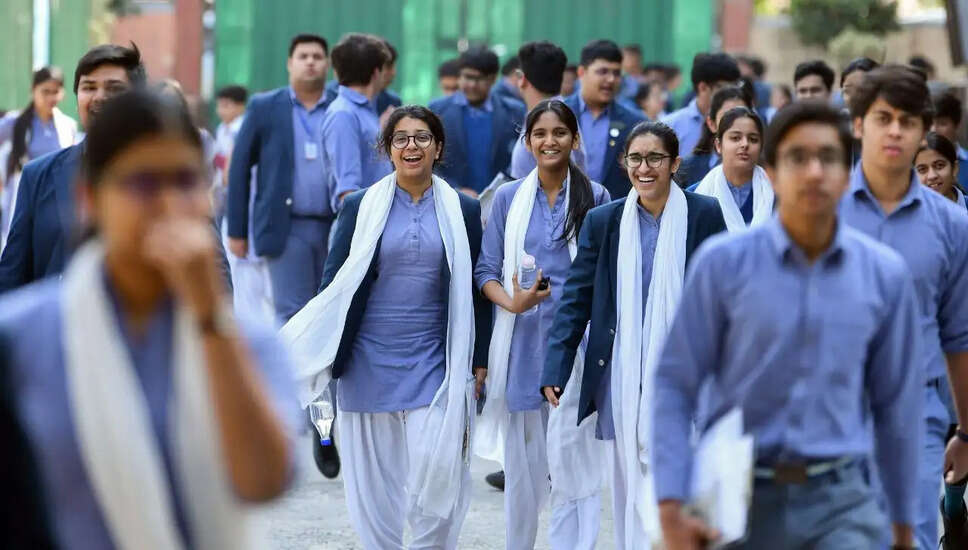 CBSE कक्षा 12 अर्थशास्त्र परीक्षा की तैयारी के लिए महत्वपूर्ण टिप्स