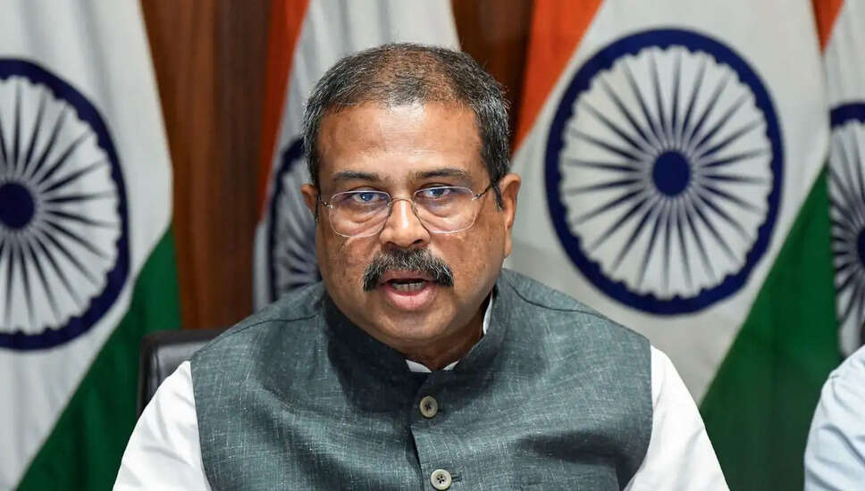 NEET UG पेपर लीक विवाद पर शिक्षा मंत्री का सख्त बयान