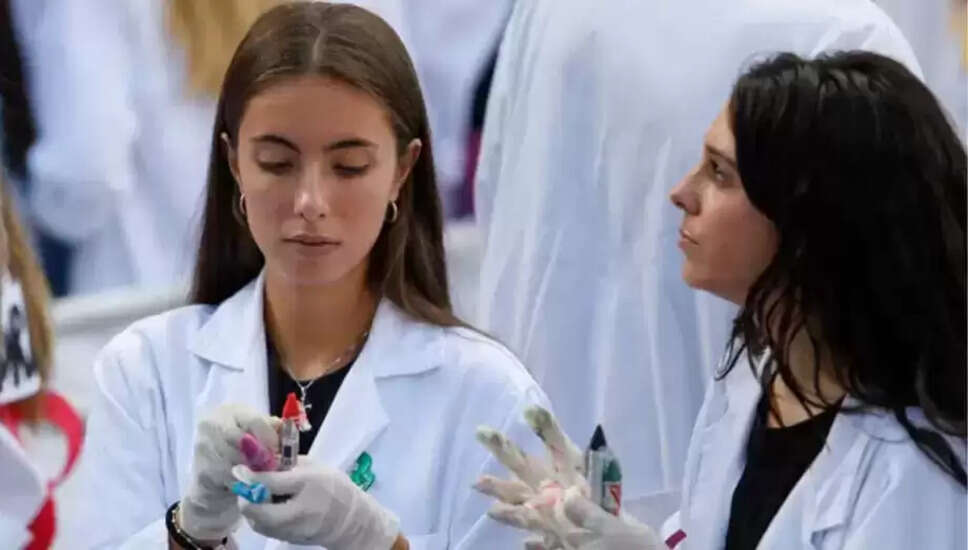 पंजाब में सरकारी स्वास्थ्य सेवाओं के लिए 300 विशेषज्ञ डॉक्टरों की भर्ती