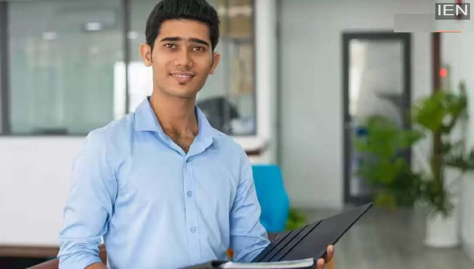 युवाओं के लिए यूपी सरकार की नई योजना: मुख्यमंत्री युवा उद्यमी विकास अभियान