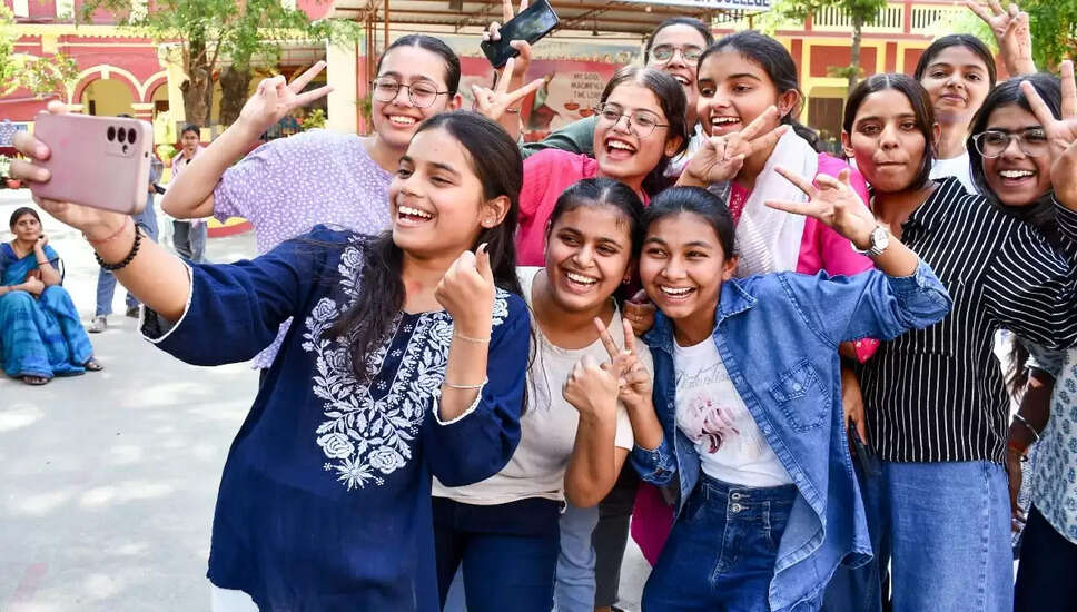 यूपी बोर्ड कक्षा 10वीं और 12वीं के परिणाम की घोषणा का इंतजार