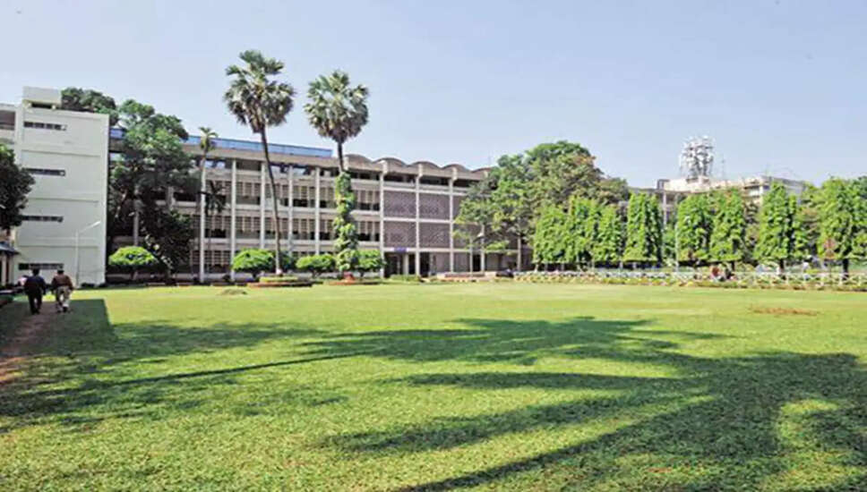 IIT बॉम्बे में CSE की पढ़ाई: फीस और अवसर