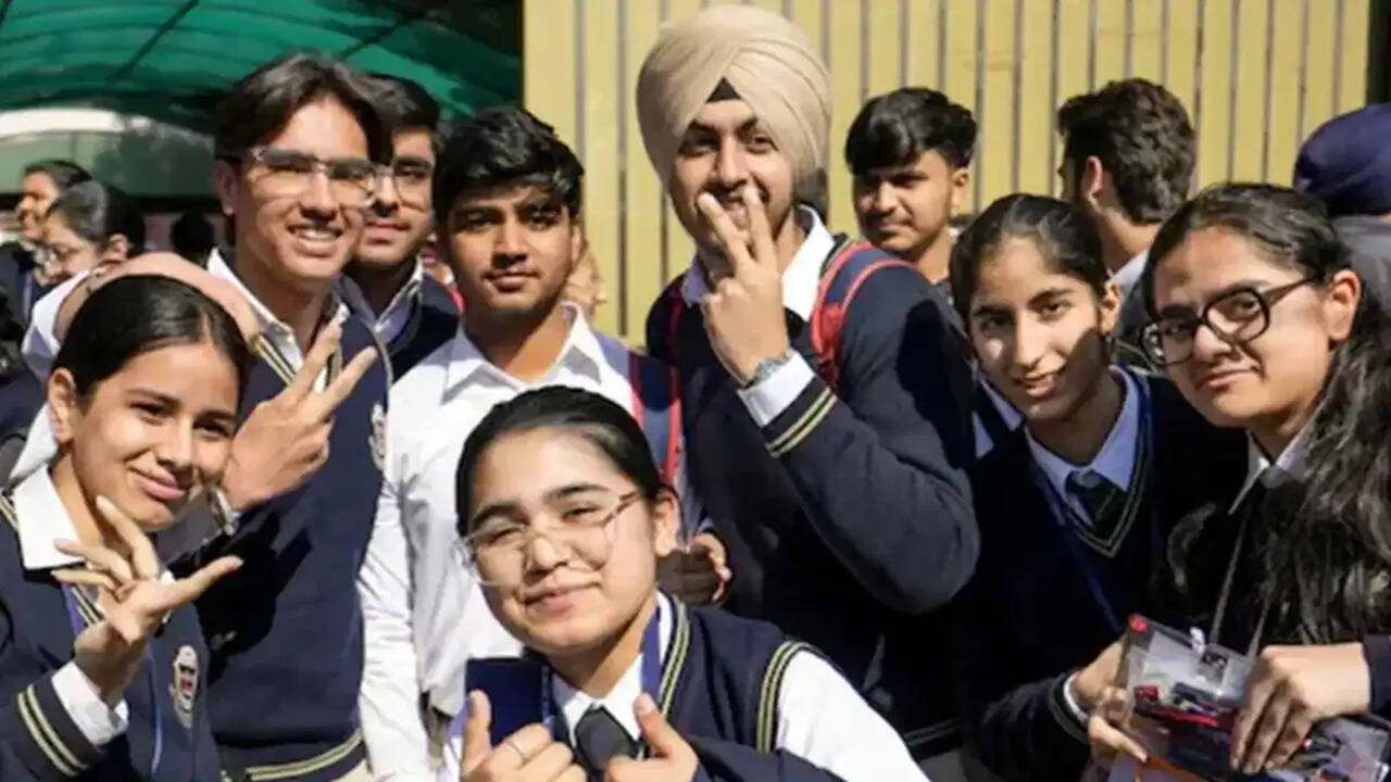पंजाब सरकार ने निजी स्कूलों की फीस वृद्धि पर लगाया अंकुश