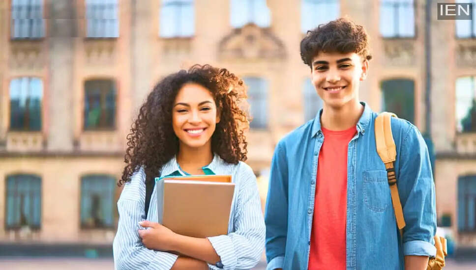 घर बैठे MSc फिजिक्स करने के लिए बेहतरीन विश्वविद्यालय