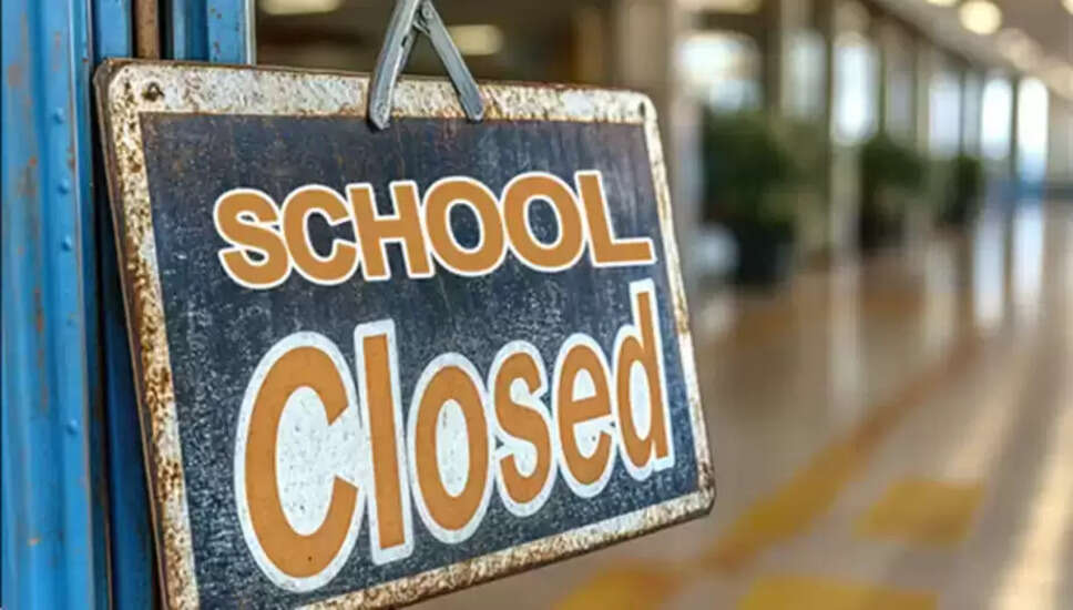 Bulandshahr में स्कूलों की छुट्टी: लक्की कार्तिक पूर्णिमा मेले के कारण