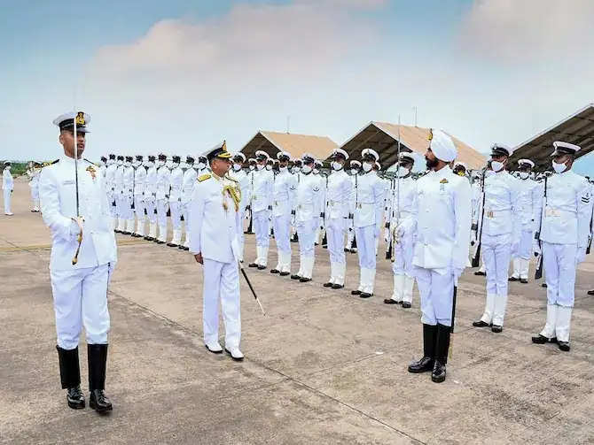 Indian Navy SSR 2022: नौसेना अग्निवीर भर्ती के लिए नोटिफिकेशन जारी, ऐसे करें अप्लाई