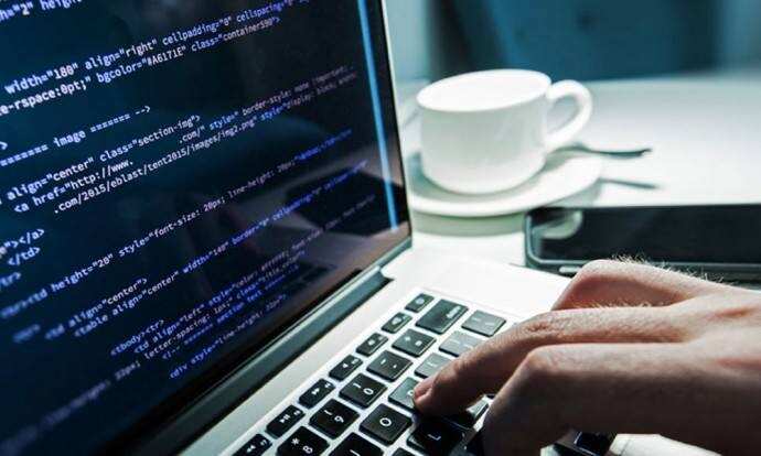 बीएससी आईटी और बीएससी कंप्यूटर साइंस में क्या अंतर है? जाने किस फील्ड का स्कोप है ज्यादा