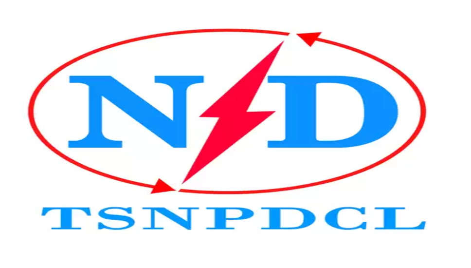 शीर्षक: TSNPDCL भर्ती 2023: जूनियर असिस्टेंट और कंप्यूटर ऑपरेटर रिक्ति के लिए ऑनलाइन आवेदन करें क्या आप तेलंगाना के निवासी हैं और सरकारी क्षेत्र में नौकरी के अवसर की तलाश कर रहे हैं? नॉर्दर्न पावर डिस्ट्रीब्यूशन कंपनी ऑफ़ तेलंगाना लिमिटेड (TSNPDCL) ने जूनियर असिस्टेंट और कंप्यूटर ऑपरेटर के रिक्त पदों की भर्ती के लिए एक अधिसूचना जारी की है। यह योग्य उम्मीदवारों के लिए एक अच्छा अवसर है जो अच्छे वेतन पैकेज के साथ एक सुरक्षित नौकरी की तलाश कर रहे हैं। इस ब्लॉग पोस्ट में, हम TSNPDCL भर्ती 2023 के विवरण पर चर्चा करेंगे, जिसमें महत्वपूर्ण तिथियां, आवेदन प्रक्रिया, पात्रता मानदंड और बहुत कुछ शामिल हैं। महत्वपूर्ण तिथियाँ TSNPDCL भर्ती 2023 के लिए आवेदन प्रक्रिया 10-04-2023 से शुरू होगी, और ऑनलाइन आवेदन करने और आवेदन शुल्क का भुगतान करने की अंतिम तिथि 29-04-2023 है। परीक्षा की तिथि 28-05-2023 है। उम्मीदवार अपने आवेदन पत्र को 02-05-2023 से 05-05-2023 के बीच संपादित भी कर सकते हैं। आवेदन शुल्क सामान्य वर्ग से संबंधित उम्मीदवारों को रुपये का आवेदन शुल्क देना होगा। 320/-। हालांकि, अनुसूचित जाति / अनुसूचित जनजाति / बीसी / ईडब्ल्यूएस / पीएच / भूतपूर्व सैनिक श्रेणियों से संबंधित उम्मीदवारों को आवेदन शुल्क का भुगतान करने से छूट दी गई है। उम्मीदवार आवेदन शुल्क का भुगतान ऑनलाइन मोड के माध्यम से कर सकते हैं। आयु सीमा TSNPDCL भर्ती 2023 के लिए आवेदन करने वाले उम्मीदवारों की न्यूनतम आयु सीमा 18 वर्ष है, और अधिकतम आयु सीमा 01-01-2023 को 44 वर्ष है। आयु में छूट नियमानुसार लागू है। योग्यता जूनियर असिस्टेंट और कंप्यूटर ऑपरेटर रिक्ति के लिए आवेदन करने के लिए उम्मीदवारों के पास प्रासंगिक अनुशासन में बी.एससी / बीए / बी.कॉम की डिग्री होनी चाहिए।   रिक्ति विवरण जूनियर असिस्टेंट और कंप्यूटर ऑपरेटर पद के लिए कुल रिक्तियों की संख्या 100 है। आवेदन कैसे करें इच्छुक और योग्य उम्मीदवार TSNPDCL की आधिकारिक वेबसाइट पर जाकर ऑनलाइन आवेदन कर सकते हैं। आवेदन प्रक्रिया 10-04-2023 को शुरू होगी, और ऑनलाइन आवेदन करने की अंतिम तिथि 29-04-2023 है। उम्मीदवारों को सलाह दी जाती है कि वे पद के लिए आवेदन करने से पहले पूरी अधिसूचना पढ़ लें। महत्वपूर्ण लिंक उम्मीदवार ऑनलाइन आवेदन करने के लिए नीचे दिए गए लिंक पर क्लिक कर सकते हैं और पूरी अधिसूचना पढ़ सकते हैं। ऑनलाइन अर्जी कीजिए - 10-04-2023 को उपलब्ध नोटिफिकेशन - यहां क्लिक करें आधिकारिक वेबसाइट - यहां क्लिक करें  Title: TSNPDCL Recruitment 2023: Apply Online for Jr Asst & Computer Operator Vacancy Are you a resident of Telangana and looking for a job opportunity in the government sector? Northern Power Distribution Company of Telangana Ltd (TSNPDCL) has released a notification for the recruitment of Jr Asst & Computer Operator Vacancy. This is a great opportunity for eligible candidates who are looking for a secure job with a good salary package. In this blog post, we will discuss the details of the TSNPDCL Recruitment 2023, including important dates, application process, eligibility criteria, and more. Important Dates The application process for TSNPDCL Recruitment 2023 will start on 10-04-2023, and the last date to apply online and pay the application fee is 29-04-2023. The date of the examination is 28-05-2023. Candidates can also edit their application form between 02-05-2023 to 05-05-2023. Application Fee Candidates belonging to the general category have to pay an application fee of Rs. 320/-. However, candidates belonging to SC/ ST/ BC/ EWS/ PH/ Ex-servicemen categories are exempted from paying the application fee. Candidates can pay the application fee through online mode. Age Limit The minimum age limit for candidates applying for TSNPDCL Recruitment 2023 is 18 years, and the maximum age limit is 44 years as on 01-01-2023. Age relaxation is applicable as per rules. Qualification Candidates should possess a B.Sc/ BA/ B.Com degree in a relevant discipline to apply for the Jr Asst & Computer Operator Vacancy.  Vacancy Details The total number of vacancies for the Jr Asst & Computer Operator post is 100. How to Apply Interested and eligible candidates can apply online by visiting the official website of TSNPDCL. The application process will start on 10-04-2023, and the last date to apply online is 29-04-2023. Candidates are advised to read the full notification before applying for the post. Important Links Candidates can click on the links below to apply online and read the full notification. Apply Online - Available on 10-04-2023 Notification - Click Here Official Website - Click Here