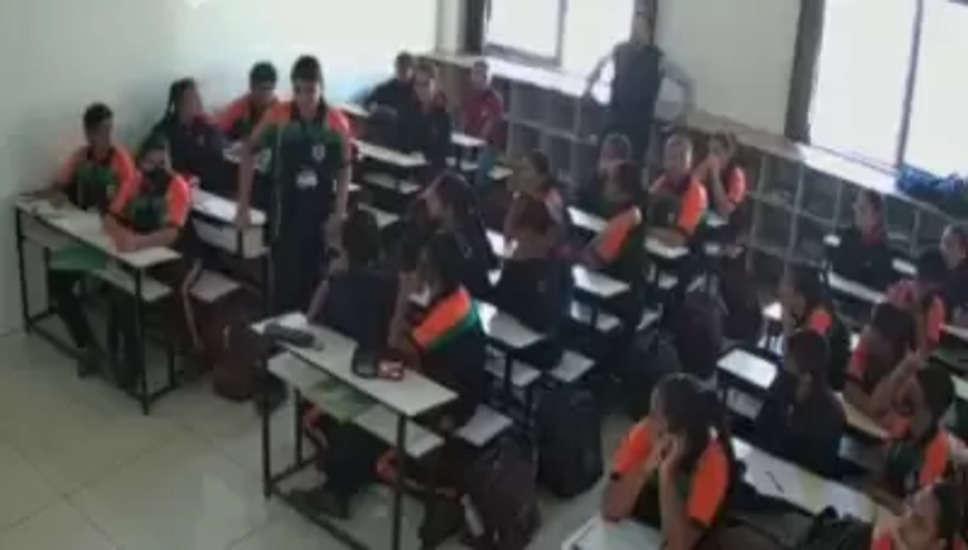 छात्रा के 'आई लव यू' के आरोप के बाद टीचर को स्कूल से किया गया बर्खास्त