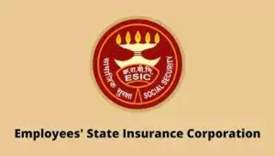 ESIC Result 2022 Declared: कर्मचारी राज्य बीमा निगम चिकित्सा, कर्नाटक ने प्रोफेसर, सह प्रध्यापक, सहायक प्रोफेसर परीक्षा का परिणाम (ESIC  Karnataka Result 2022) घोषित कर दिया है।  जो भी उम्मीदवार इस परीक्षा (ESIC  Karnataka Exam 2022) में शामिल हुए हैं, वे ESIC की आधिकारिक वेबसाइट esic.nic.in पर जाकर अपना रिजल्ट (ESIC  Karnataka Result 2022) देख सकते हैं। यह भर्ती (ESIC Recruitment 2022) परीक्षा 14 नवंबर, 2022  को आयोजित की गई थी।    इसके अलावा उम्मीदवार सीधे इस आधिकारिक लिंक  esic.nic.in पर क्लिक करके भी ESIC Results 2022 का परिणाम (ESIC  Karnataka Result 2022) देख सकते हैं। इसके साथ ही नीचे दिए गए स्टेप्स को फॉलो करके भी अपना रिजल्ट (ESIC  Karnataka Result 2022) देख और डाउनलोड कर सकते हैं। इस परीक्षा को पास करने वाले उम्मीदवारों को आगे की प्रक्रिया के लिए विभाग द्वारा जारी आधिकारिक विज्ञप्ति को देखते रहना होगा। भर्ती की प्रक्रिया का पूरा विवरण विभाग की आधिकारिक वेबसाइट पर उपलब्ध होगा।    परीक्षा का नाम – ESIC  Karnataka Exam 2022 परीक्षा आयोजित होने की तिथि – 14 नवंबर, 2022  रिजल्ट घोषित होने की तिथि –  17 नवंबर, 2022 ESIC  Karnataka Result 2022 - अपना रिजल्ट कैसे चेक करें ?  1.	ESIC की आधिकारिक वेबसाइट esic.nic.in  ओपन करें।   2.	होम पेज पर दिए गए ESIC  Karnataka Result 2022 लिंक पर क्लिक करें।   3.	जो पेज खुला है उसमें अपना रोल नो. दर्ज करें और अपने रिजल्ट की जांच करें।   4.	ESIC  Karnataka Result 2022 को डाउनलोड करें और भविष्य की आवश्यकता के लिए रिजल्ट की एक हार्ड कॉपी अपने पास संभल कर रखें. सरकारी परीक्षाओं से जुडी सभी लेटेस्ट जानकारियों के लिए आप naukrinama.com को विजिट करें।  यहाँ पे आपको मिलेगी सभी परिक्षों के परिणाम, एडमिट कार्ड, उत्तर कुंजी, आदि से जुडी सभी जानकारियां और डिटेल्स।   ESIC Result 2022 Declared: Employees State Insurance Corporation Medical, Karnataka has declared the result of Professor, Associate Professor, Assistant Professor Examination (ESIC Karnataka Result 2022). All the candidates who have appeared in this examination (ESIC Karnataka Exam 2022) can see their result (ESIC Karnataka Result 2022) by visiting the official website of ESIC at esic.nic.in. This recruitment (ESIC Recruitment 2022) exam was held on November 14, 2022.  Apart from this, candidates can also see the result of ESIC Results 2022 (ESIC Karnataka Result 2022) directly by clicking on this official link esic.nic.in. Along with this, you can also see and download your result (ESIC Karnataka Result 2022) by following the steps given below. Candidates who clear this exam have to keep checking the official release issued by the department for further process. The complete details of the recruitment process will be available on the official website of the department.  Exam Name – ESIC Karnataka Exam 2022 Date of conduct of examination – November 14, 2022 Result declaration date – November 17, 2022 ESIC Karnataka Result 2022 - How to check your result? 1. Open the official website of ESIC esic.nic.in. 2.Click on the ESIC Karnataka Result 2022 link given on the home page. 3. On the page that opens, enter your roll no. Enter and check your result. 4. Download the ESIC Karnataka Result 2022 and keep a hard copy of the result with you for future need. For all the latest information related to government exams, you visit naukrinama.com. Here you will get all the information and details related to the results of all the exams, admit cards, answer keys, etc.