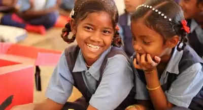राजस्थान सरकार स्कूली बच्चों को देगी मुफ्त स्कूल यूनिफॉर्म और दूध