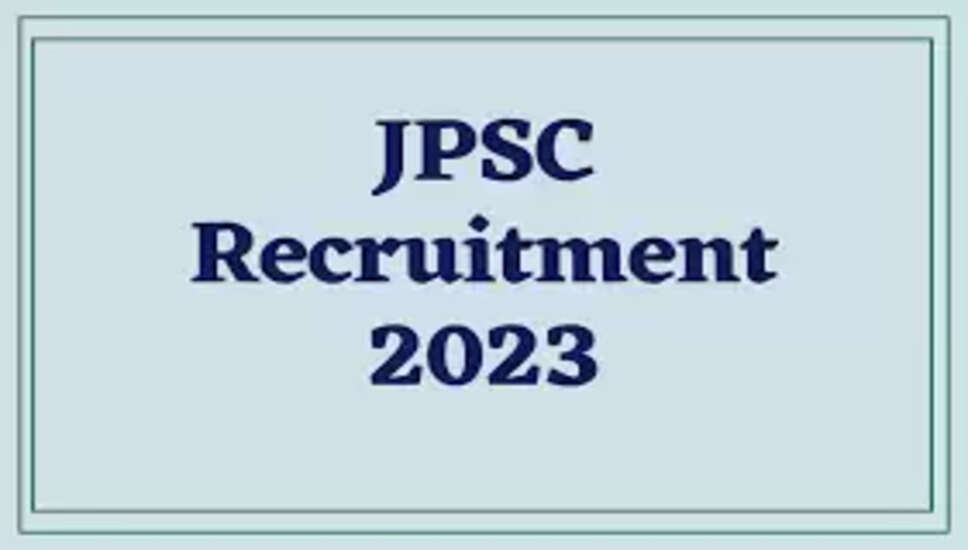 JPSC खाद्य सुरक्षा अधिकारी 2023 ऑनलाइन फॉर्म: रोमांचक नौकरी के अवसरों के लिए अभी आवेदन करें परिचय: झारखंड लोक सेवा आयोग (JPSC) ने हाल ही में खाद्य सुरक्षा अधिकारियों की भर्ती के लिए एक आधिकारिक अधिसूचना जारी की है। यह उन उम्मीदवारों के लिए एक शानदार अवसर है जो खाद्य सुरक्षा के क्षेत्र में करियर बनाने में रुचि रखते हैं और पात्रता मानदंडों को पूरा करते हैं। इस ब्लॉग पोस्ट में, हम आपको JPSC खाद्य सुरक्षा अधिकारी 2023 ऑनलाइन फॉर्म के बारे में सभी आवश्यक विवरण प्रदान करेंगे, जिसमें महत्वपूर्ण तिथियां, आवेदन शुल्क, पात्रता मानदंड और आवेदन कैसे करें। नौकरी के इस रोमांचक अवसर के बारे में अधिक जानने के लिए आगे पढ़ें। 1.	JPSC खाद्य सुरक्षा अधिकारी भर्ती 2023: महत्वपूर्ण तिथियां o	ऑनलाइन आवेदन करने की प्रारंभिक तिथि: 15-06-2023 o	ऑनलाइन आवेदन करने की अंतिम तिथि: 14-07-2023 o	शुल्क भुगतान की अंतिम तिथि: 17-07-2023 2.	आवेदन शुल्क: o	यूआर / ईडब्ल्यूएस / ओबीसी (अनुसूची I) / बीसी (अनुसूची II) के लिए: रुपये। 600/- + बैंक शुल्क o	झारखंड राज्य के अनुसूचित जाति / अनुसूचित जनजाति के उम्मीदवारों के लिए: रुपये। 150/- + बैंक शुल्क o	पीडब्ल्यूडी उम्मीदवारों के लिए: शून्य o	भुगतान मोड (ऑनलाइन): डेबिट/क्रेडिट कार्ड/इंटरनेट बैंकिंग/एसबीआई कलेक्ट 3.	JPSC खाद्य सुरक्षा अधिकारी रिक्ति के लिए पात्रता मानदंड: o	आयु सीमा:उम्मीदवारों की आयु 01-04-2023 को 21 से 50 वर्ष के बीच होनी चाहिए। आयु में छूट नियमानुसार लागू है। विस्तृत आयु छूट मानदंड के लिए कृपया आधिकारिक अधिसूचना देखें। o	शैक्षणिक योग्यता:उम्मीदवारों के पास रसायन विज्ञान में स्नातकोत्तर डिग्री के साथ-साथ डेयरी प्रौद्योगिकी, जैव प्रौद्योगिकी, ईंधन प्रौद्योगिकी या कृषि विज्ञान में डिग्री होनी चाहिए। 4.	रिक्ति विवरण: o	कुल रिक्तियां: 56 o	पद का नाम: खाद्य सुरक्षा अधिकारी 5.	JPSC खाद्य सुरक्षा अधिकारी 2023 के लिए आवेदन कैसे करें: o	इच्छुक उम्मीदवार JPSC खाद्य सुरक्षा अधिकारी 2023 भर्ती के लिए ऑनलाइन आवेदन कर सकते हैं। o	ऑनलाइन आवेदन प्रक्रिया 15-06-2023 से शुरू होगी। o	उम्मीदवारों को यह सुनिश्चित करना चाहिए कि वे आवेदन करने से पहले पात्रता मानदंड को पूरा करते हैं। o	ऑनलाइन आवेदन करने के लिए उम्मीदवार JPSC की आधिकारिक वेबसाइट पर जा सकते हैं और दिए गए निर्देशों का पालन कर सकते हैं। o	सभी आवश्यक विवरणों को सही ढंग से भरना और आवश्यक दस्तावेज अपलोड करना महत्वपूर्ण है। o	आवेदन जमा करने के बाद, उम्मीदवारों को भविष्य के संदर्भ के लिए एक प्रिंटआउट लेना चाहिए। निष्कर्ष:अगर आप फूड सेफ्टी ऑफिसर के तौर पर काम करना चाहते हैं तो यह आपके लिए एक बेहतरीन मौका है। JPSC खाद्य सुरक्षा अधिकारी 2023 भर्ती एक प्रतिष्ठित सरकारी संगठन में काम करने और जनता की सुरक्षा और भलाई में योगदान करने का अवसर प्रदान करती है। महत्वपूर्ण तिथियों के लिए अपने कैलेंडर को चिह्नित करना सुनिश्चित करें और आवेदन प्रक्रिया शुरू होते ही ऑनलाइन आवेदन करें। खाद्य सुरक्षा के क्षेत्र में पुरस्कृत करियर की शुरुआत करने का यह मौका न चूकें। अधिक जानकारी के लिए, आप JPSC की आधिकारिक वेबसाइट पर जा सकते हैं और विस्तृत अधिसूचना देख सकते हैं। 15-06-2023 को ऑनलाइन आवेदन करें और इस रोमांचक अवसर का लाभ उठाएं! ऑनलाइन आवेदन अधिसूचना आधिकारिक वेबसाइट  Title: JPSC Food Safety Officer 2023 Online Form: Apply Now for Exciting Job Opportunities Introduction: The Jharkhand Public Service Commission (JPSC) has recently released an official notification for the recruitment of Food Safety Officers. This is a wonderful opportunity for candidates who are interested in a career in the field of food safety and meet the eligibility criteria. In this blog post, we will provide you with all the necessary details about the JPSC Food Safety Officer 2023 online form, including important dates, application fee, eligibility criteria, and how to apply. Read on to learn more about this exciting job opportunity. 1.	JPSC Food Safety Officer Recruitment 2023: Important Dates •	Starting Date to Apply Online: 15-06-2023 •	Last Date to Apply Online: 14-07-2023 •	Last Date for Payment of Fee: 17-07-2023 2.	Application Fee: •	For UR/ EWS/ OBC (Schedule I)/ BC (Schedule II): Rs. 600/- + Bank Charges •	For SC/ST Candidates of Jharkhand State: Rs. 150/- + Bank Charges •	For PWD Candidates: Nil •	Payment Mode (Online): Debit/ Credit Card/ Internet Banking/ SBI Collect 3.	Eligibility Criteria for JPSC Food Safety Officer Vacancy: •	Age Limit: Candidates must be between 21 and 50 years of age as of 01-04-2023. Age relaxation is applicable as per the rules. Please refer to the official notification for detailed age relaxation criteria. •	Educational Qualification: Candidates should possess a Degree in Dairy Technology, Biotechnology, Fuel Technology, or Agriculture Science, along with a Postgraduate degree in Chemistry. 4.	Vacancy Details: •	Total Vacancies: 56 •	Post Name: Food Safety Officer 5.	How to Apply for JPSC Food Safety Officer 2023: •	Interested candidates can apply online for the JPSC Food Safety Officer 2023 recruitment. •	The online application process will start from 15-06-2023. •	Candidates must ensure that they meet the eligibility criteria before applying. •	To apply online, candidates can visit the official website of JPSC and follow the instructions provided. •	It is important to fill in all the required details accurately and upload the necessary documents. •	After submitting the application, candidates should take a printout for future reference. Conclusion: If you have been aspiring to work as a Food Safety Officer, this is an excellent opportunity for you. The JPSC Food Safety Officer 2023 recruitment provides a chance to work in a prestigious government organization and contribute to the safety and well-being of the public. Make sure to mark your calendar for the important dates and apply online as soon as the application process starts. Don't miss this chance to kickstart a rewarding career in the field of food safety. For more information, you can visit the official JPSC website and refer to the detailed notification. Apply online on 15-06-2023 and grab this exciting opportunity! Apply Online Notification Official Website