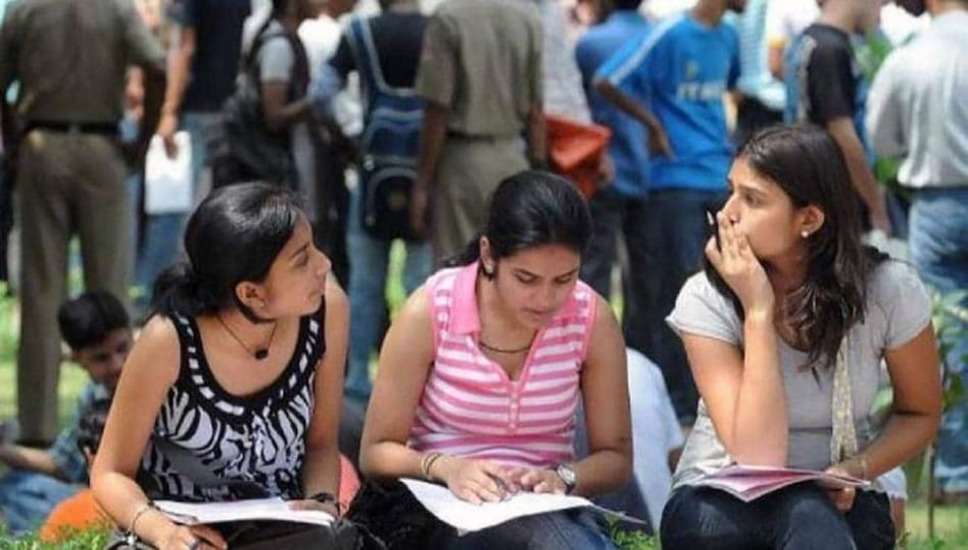 दिल्ली यूनिवर्सिटी में अब एक साथ कर सकेंगे दो डिग्री, डुअल डिग्री प्रोग्राम को मंजूरी