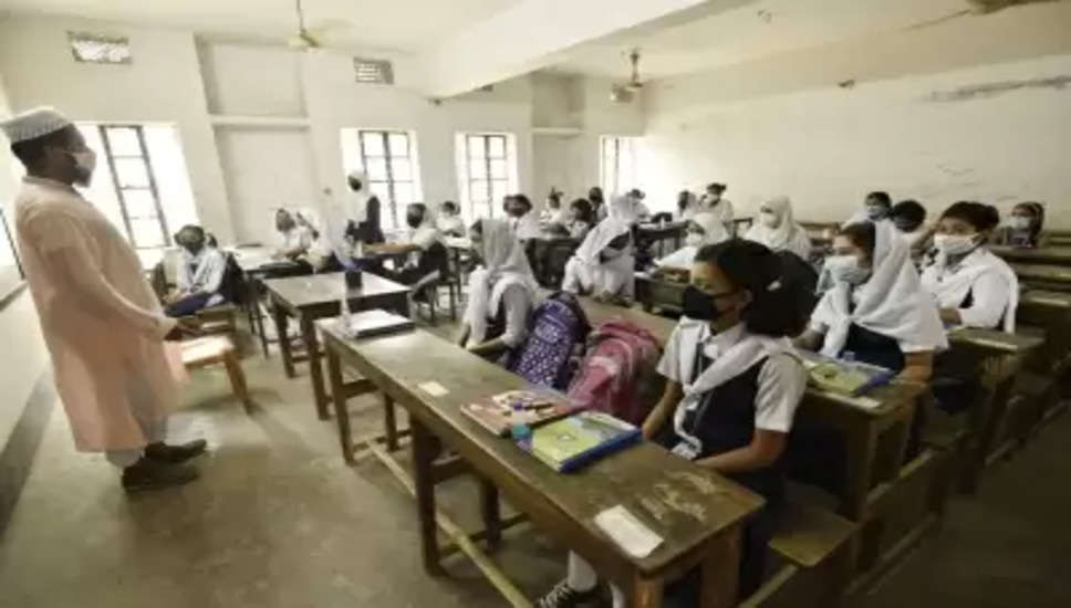 भीषण गर्मी के चलते बांग्लादेश में प्राइमरी स्कूल बंद