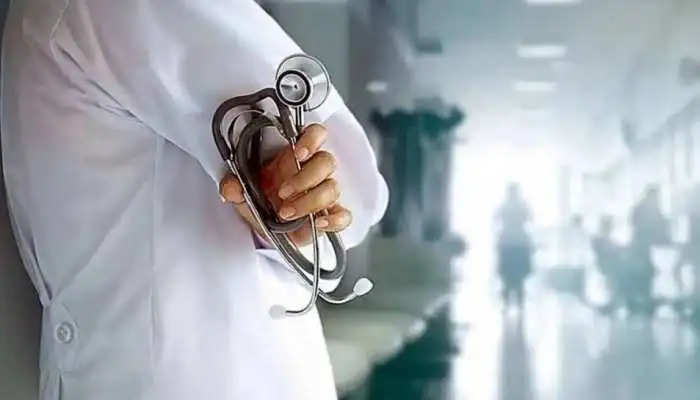 बिहार राज्य स्वास्थ्य सेवाएं विशेषज्ञ चिकित्सक भर्ती 2023: 389 पदों के लिए ऑनलाइन आवेदन शुरू, यहां जानें पात्रता और आवेदन कैसे करें 