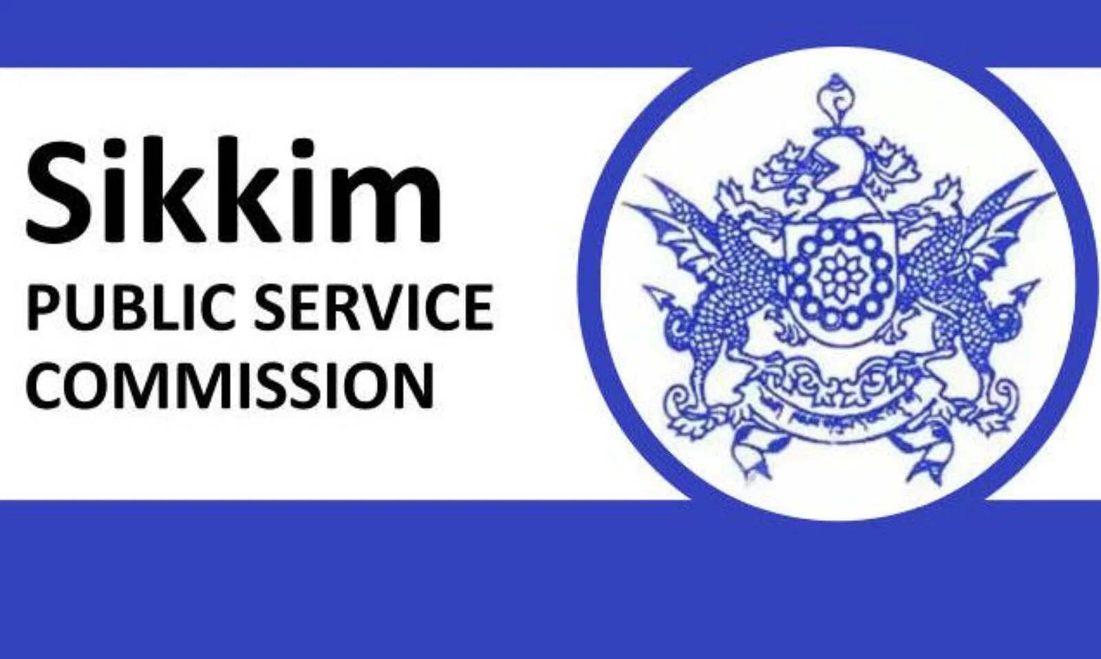 SIKKIM PSC Recruitment 2022: सिक्किम लोक सेवा आयोग (SIKKIM PSC) में नौकरी (Sarkari Naukri) पाने का एक शानदार अवसर निकला है। SIKKIM PSC ने डिप्टी अधिक्षक और लेखा अधिकारी के पदों (SIKKIM PSC Recruitment 2022) को भरने के लिए आवेदन मांगे हैं। इच्छुक एवं योग्य उम्मीदवार जो इन रिक्त पदों (SIKKIM PSC Recruitment 2022) के लिए आवेदन करना चाहते हैं, वे SIKKIM PSC की आधिकारिक वेबसाइट spsc.sikkim.gov.in पर जाकर अप्लाई कर सकते हैं। इन पदों (SIKKIM PSC Recruitment 2022) के लिए अप्लाई करने की अंतिम तिथि 15 नवंबर है।    इसके अलावा उम्मीदवार सीधे इस आधिकारिक लिंक spsc.sikkim.gov.in पर क्लिक करके भी इन पदों (SIKKIM PSC Recruitment 2022) के लिए अप्लाई कर सकते हैं।   अगर आपको इस भर्ती से जुड़ी और डिटेल जानकारी चाहिए, तो आप इस लिंक SIKKIM PSC Recruitment 2022 Notification PDF के जरिए आधिकारिक नोटिफिकेशन (SIKKIM PSC Recruitment 2022) को देख और डाउनलोड कर सकते हैं। इस भर्ती (SIKKIM PSC Recruitment 2022) प्रक्रिया के तहत कुल 62 पदों को भरा जाएगा।    SIKKIM PSC Recruitment 2022 के लिए महत्वपूर्ण तिथियां ऑनलाइन आवेदन शुरू होने की तारीख – ऑनलाइन आवेदन करने की आखरी तारीख- 15 नवंबर 2022 SIKKIM PSC Recruitment 2022 के लिए पदों का  विवरण पदों की कुल संख्या – डिप्टी अधिक्षक और लेखा अधिकारी- 62 पद SIKKIM PSC Recruitment 2022 के लिए योग्यता (Eligibility Criteria) डिप्टी अधिक्षक और लेखा अधिकारी: मान्यता प्राप्त संस्थान से स्नातक पास हो  और अनुभव हो।  SIKKIM PSC Recruitment 2022 के लिए उम्र सीमा (Age Limit) उम्मीदवारों की आयु विभाग 32 वर्ष मान्य होगी।  SIKKIM PSC Recruitment 2022 के लिए वेतन (Salary) डिप्टी अधिक्षक और लेखा अधिकारी: विभाग के नियमानुसार SIKKIM PSC Recruitment 2022 के लिए चयन प्रक्रिया (Selection Process) डिप्टी अधिक्षक और लेखा अधिकारी: लिखित परीक्षा के आधार पर किया जाएगा।  SIKKIM PSC Recruitment 2022 के लिए आवेदन कैसे करें इच्छुक और योग्य उम्मीदवार SIKKIM PSC की आधिकारिक वेबसाइट (spsc.sikkim.gov.in) के माध्यम से 15 नवंबर 2022 तक आवेदन कर सकते हैं। इस सबंध में विस्तृत जानकारी के लिए आप ऊपर दिए गए आधिकारिक अधिसूचना को देखें।  यदि आप सरकारी नौकरी पाना चाहते है, तो अंतिम तिथि निकलने से पहले इस भर्ती के लिए अप्लाई करें और अपना सरकारी नौकरी पाने का सपना पूरा करें। इस तरह की और लेटेस्ट सरकारी नौकरियों की जानकारी के लिए आप naukrinama.com पर जा सकते है।     SIKKIM PSC Recruitment 2022: A great opportunity has come out to get a job (Sarkari Naukri) in Sikkim Public Service Commission (SIKKIM PSC). SIKKIM PSC has invited applications to fill the posts of Deputy Superintendent and Accounts Officer (SIKKIM PSC Recruitment 2022). Interested and eligible candidates who want to apply for these vacant posts (SIKKIM PSC Recruitment 2022) can apply by visiting the official website of SIKKIM PSC at spsc.sikkim.gov.in. The last date to apply for these posts (SIKKIM PSC Recruitment 2022) is 15 November.  Apart from this, candidates can also directly apply for these posts (SIKKIM PSC Recruitment 2022) by clicking on this official link spsc.sikkim.gov.in. If you want more detail information related to this recruitment, then you can see and download the official notification (SIKKIM PSC Recruitment 2022) through this link SIKKIM PSC Recruitment 2022 Notification PDF. A total of 62 posts will be filled under this recruitment (SIKKIM PSC Recruitment 2022) process.  Important Dates for SIKKIM PSC Recruitment 2022 Online application start date – Last date to apply online - 15 November 2022 SIKKIM PSC Recruitment 2022 Vacancy Details Total No. of Posts – Deputy Superintendent & Accounts Officer – 62 Posts Eligibility Criteria for SIKKIM PSC Recruitment 2022 Deputy Superintendent and Accounts Officer: Graduate from recognized institute and experience. Age Limit for SIKKIM PSC Recruitment 2022 The age department of the candidates will be valid 32 years. Salary for SIKKIM PSC Recruitment 2022 Deputy Superintendent and Accounts Officer: As per the rules of the department Selection Process for SIKKIM PSC Recruitment 2022 Deputy Superintendent and Accounts Officer: Will be done on the basis of written test. How to Apply for SIKKIM PSC Recruitment 2022 Interested and eligible candidates may apply through official website of SIKKIM PSC (spsc.sikkim.gov.in) latest by 15 November 2022. For detailed information regarding this, you can refer to the official notification given above.  If you want to get a government job, then apply for this recruitment before the last date and fulfill your dream of getting a government job. You can visit naukrinama.com for more such latest government jobs information.